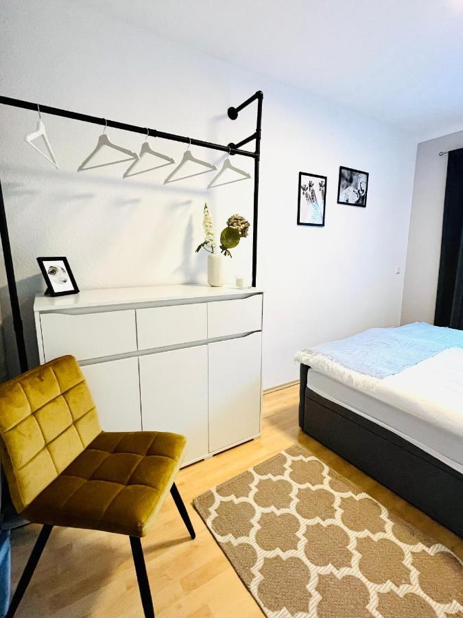 Modernes 3 Zimmer Apartment - Luise- Mit Wlan, Balkon Und Smart-Tv In City-Nahe! Erfurt Dış mekan fotoğraf