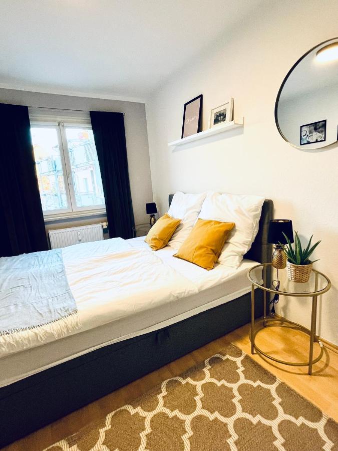 Modernes 3 Zimmer Apartment - Luise- Mit Wlan, Balkon Und Smart-Tv In City-Nahe! Erfurt Dış mekan fotoğraf