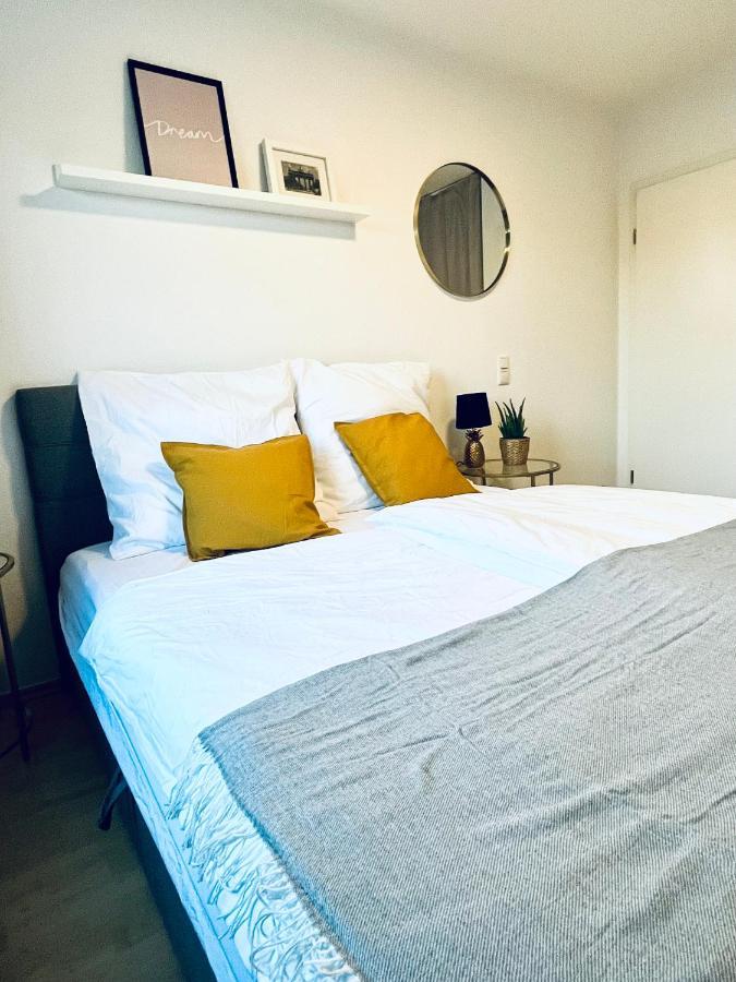 Modernes 3 Zimmer Apartment - Luise- Mit Wlan, Balkon Und Smart-Tv In City-Nahe! Erfurt Dış mekan fotoğraf